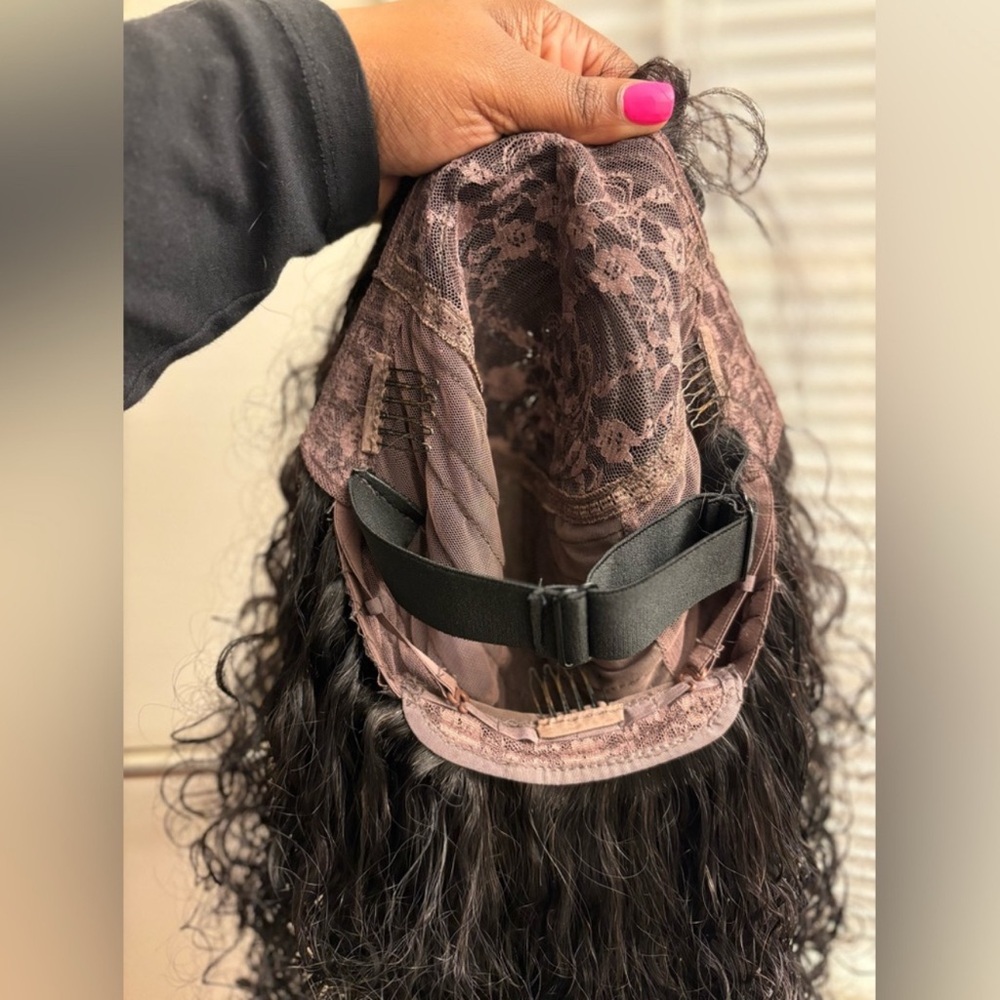 LUVME Black Curly Shaggy Wig - Picture 7 of 11